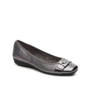 AK Sport Gray Flats SIZE 9.5